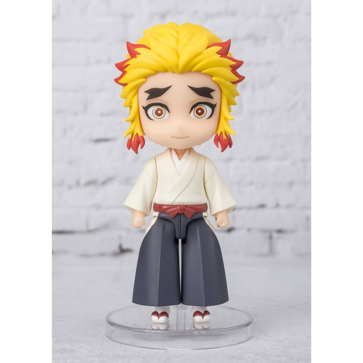 
                  
                    A charming Figuarts mini Senjuro Rengoku figure from Demon Slayer: Kimetsu no Yaiba standing at 3.5 inches, crafted in a unique squashed proportion style. Includes two interchangeable arms and a display stand.
                  
                