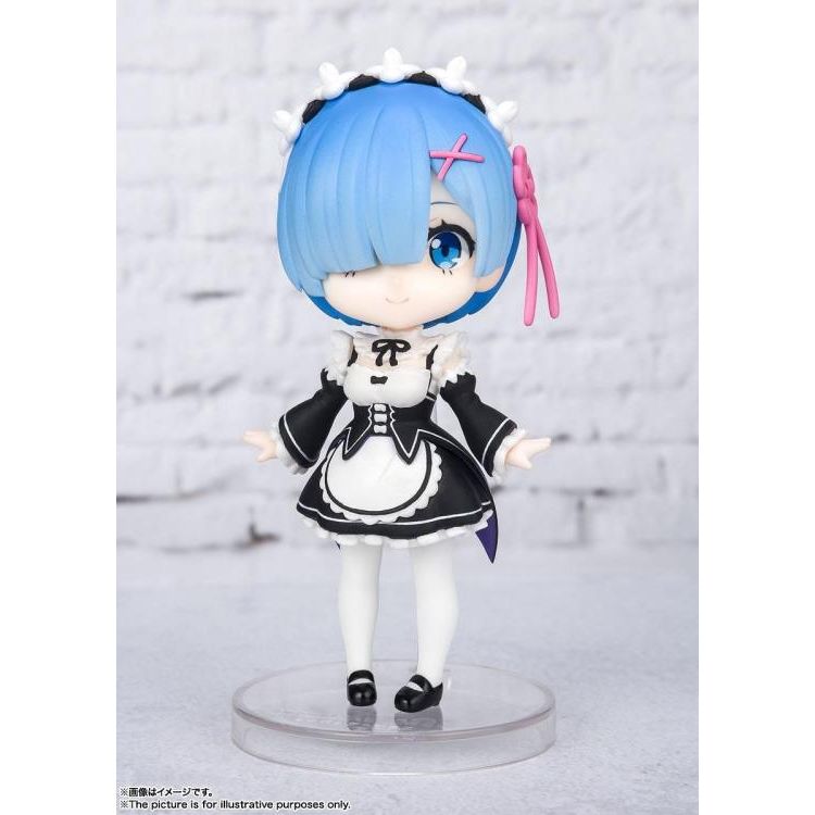 
                  
                    A 3.5-inch Figuarts mini Rem figure from "Re:Zero Starting Life in Another World", featuring lifelike eyes, squashed proportions, and interchangeable arms on a sturdy stand.
                  
                